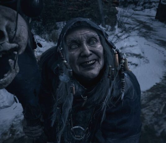 Un personaggio del survival horror Resident Evil Village.