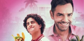 In foto due personaggi della serie TV Acapulco.