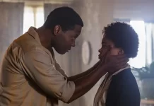 It: Welcome to Derry un padre accarezza il figlio