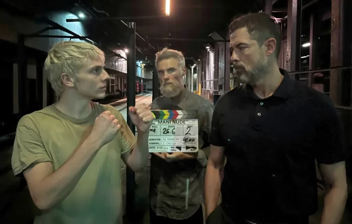 Mani nude di Mauro Mancini teaser cover