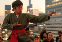 Ben Wang nel film Karate Kid: Legends.