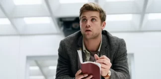 In foto il protagonista della serie Prime Target.