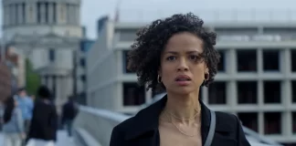 In foto Gugu Mbatha-Raw nella serie Surface.