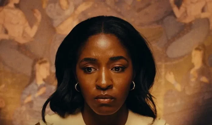 Ayo Edebiri nel film Opus.