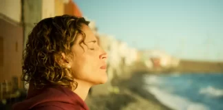 Daida Ruano nel documentario Daida: Back to the Ocean.