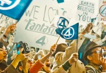 La folla è in visibilio per l'arrivo de I Fantastici 4 nel film I Fantastici Quattro: Gli Inizi.