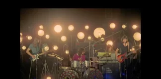I Pink Floyd suonano nel live eseguito a Pompei nel 1971.