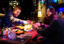 I protagonisti del film The Breaking Ice.