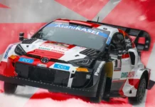 In foto una macchina che sfreccia nel gioco WRC Generations.