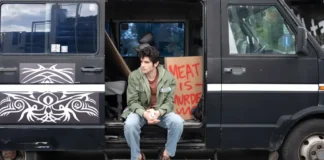 Nicolas Maupas nel film L'amore, in Teoria.