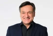 In foto Fabio Caressa.