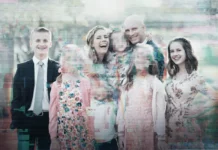 In foto la copertina della serie Devil in the Family: The Fall of Ruby Franke.