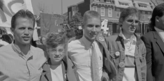 Una scena del documentario Deaf President Now!