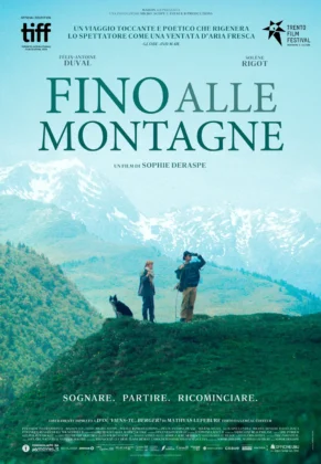 Il poster del film Fino alle montagne.