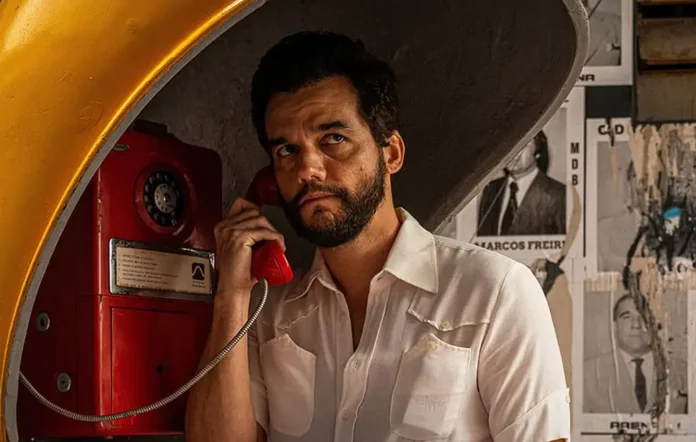 Wagner Moura nel film Secret Agent.