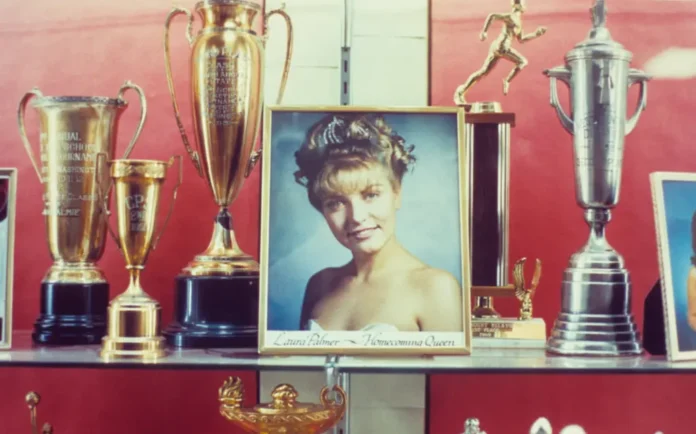Laura Palmer, famoso personaggio della serie Twin Peaks.