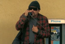 Leonardo Di Caprio nel film Una battaglia dopo l'altra.