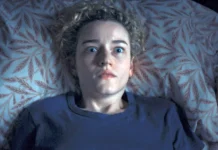 Julia Garner nell'horror Weapons.