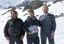 Eros Puglielli dirige la commedia Delitto sulle nevi.