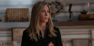 Jennifer Aniston nella stagione 4 della serie TV The Morning Show.
