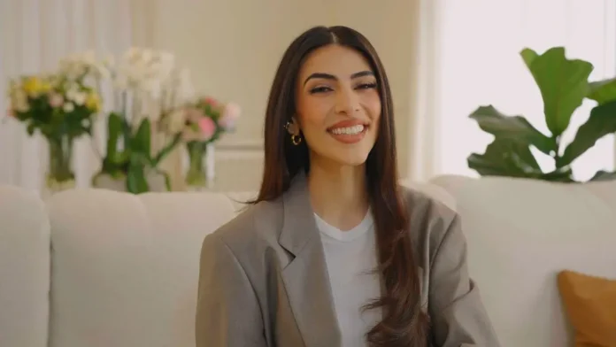 Giulia Salemi nella stagione 5 di MTV Cribs Italia.