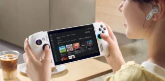 In foto la console portatile Rog Xbox Ally.