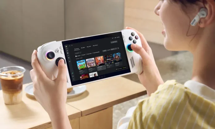 In foto la console portatile Rog Xbox Ally.