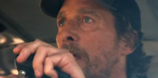 Matthew McConaughey nel film The Lost Bus.