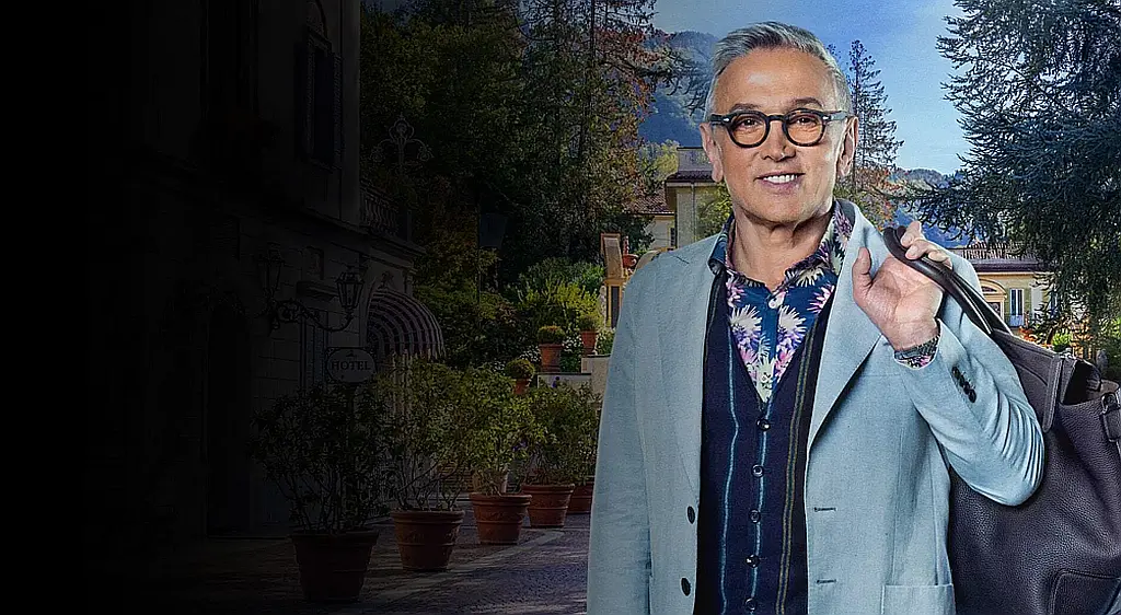 In foto il conduttore dello show Sky Original Bruno Barbieri 4 Hotel.