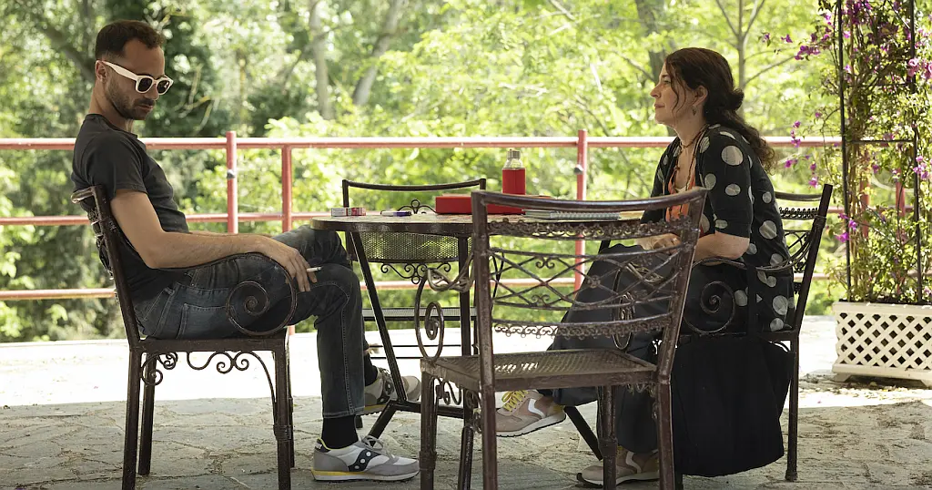 Una scena della serie TV I, Addict.