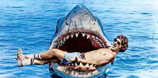 Steven Spielberg sul set de Lo Squalo.
