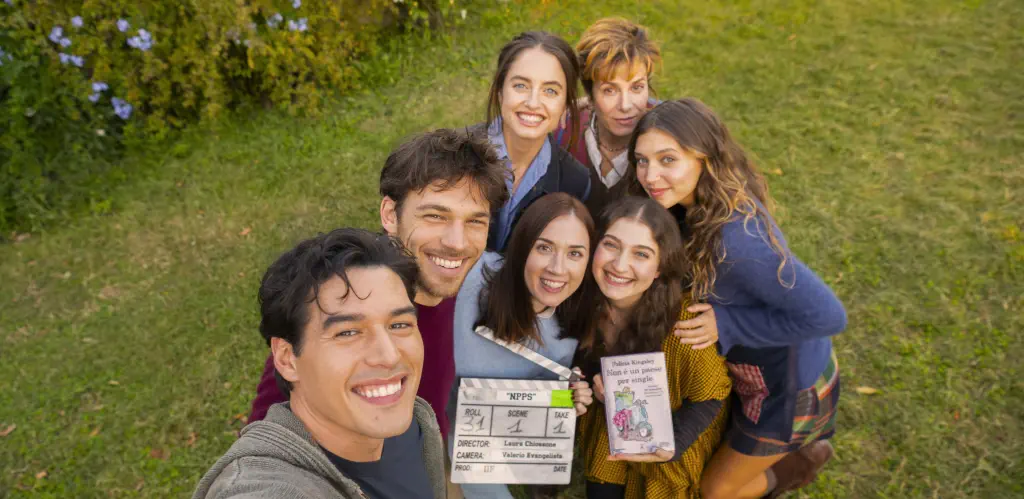 Cristiano Caccamo nel film Non è un paese per single.