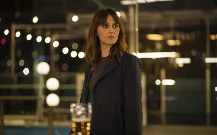 Paola Cortellesi nella terza stagione di Petra.