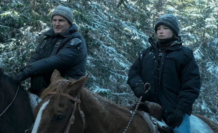 Jason Clarke e Haley Bennett nella serie The Last Frontier.