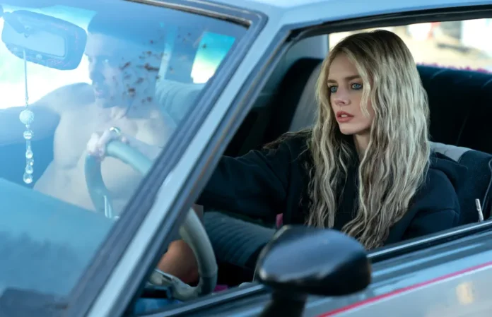 Samara Weaving nel film Eenie Meanie.