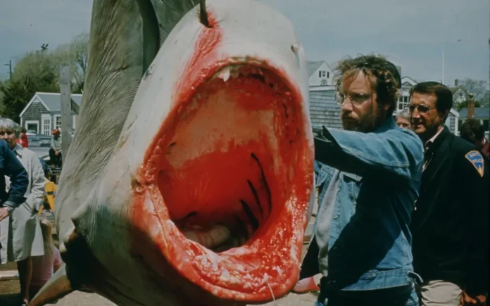 Lo.squalo.cover Richard Dreyfuss nel film Lo squalo.
