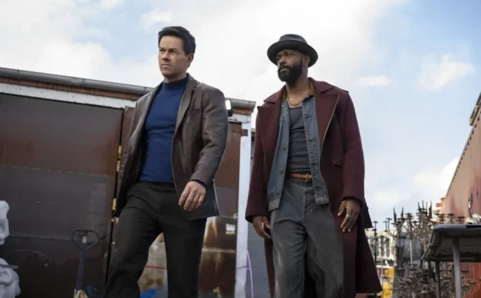 Mark Wahlberg,e LaKeith Stanfield nel film Play Dirty - Triplo gioco.