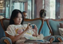 Nairu Yamamoto nel film Super Happy Forever – La ragazza dal cappello rosso.