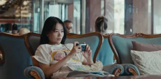 Nairu Yamamoto nel film Super Happy Forever – La ragazza dal cappello rosso.