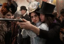 Caleb Landry Jones nel film Dracula. L’amore perduto.