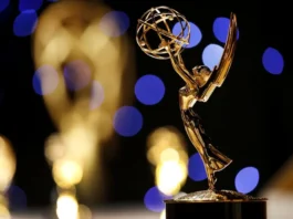 Emmy Awards 2026, diretta su Sky Atlantic e NOW: orario e serie candidate In foto la stauetta di premiazione degli Emmy Awards.