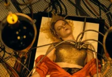 Jessie Buckley nel film La sposa!