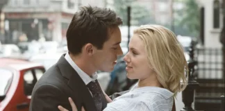 Jonathan Rhys Meyers e Scarlett Johansson nel film Match Point.