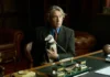 Steve Coogan nel film Il professore e il pinguino.