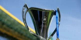 La coppa della UEFA Women’s Champions League.
