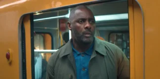 Idris Elba nella seconda stagione della serie Hijack.