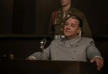 Russel Crowe nel film Norimberga.