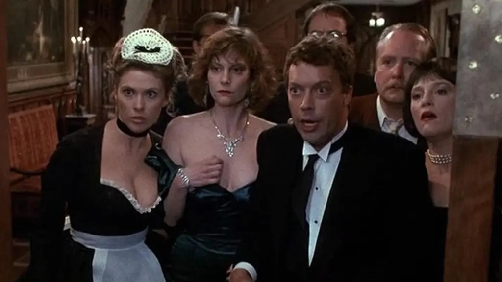 Una scena dal film Signori Il Delitto È Servito.