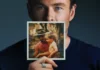 Chris Hemsworth nel poster del documentario Chris Hemsworth: un memorabile viaggio on the road.