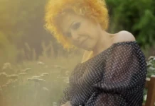 Una scena dal documentario Essere Ornella.